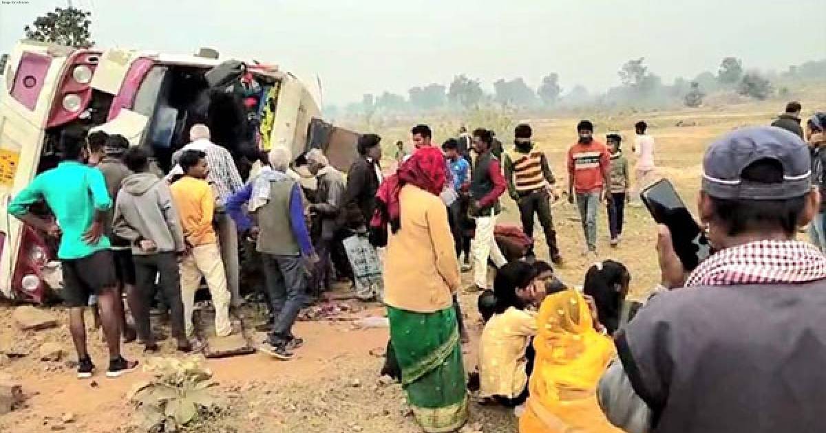 2 killed, several injured after passenger bus overturns in MP's Panna